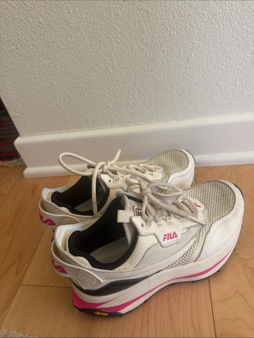 Fila Women's White and Pink Platform Sneakers